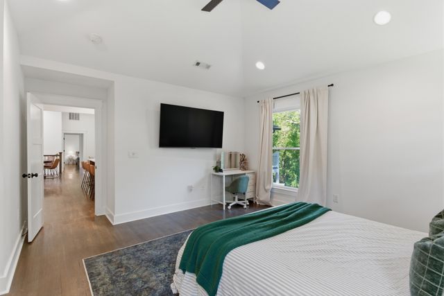 5433 Hill Road Cir, Nashville, TN 37220