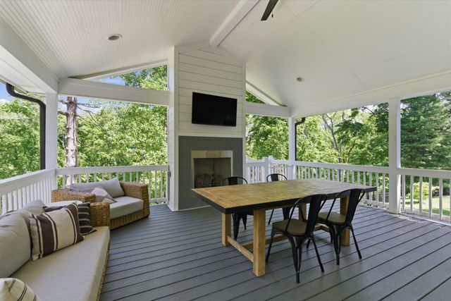 5433 Hill Road Cir, Nashville, TN 37220