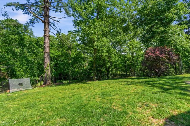 5433 Hill Road Cir, Nashville, TN 37220