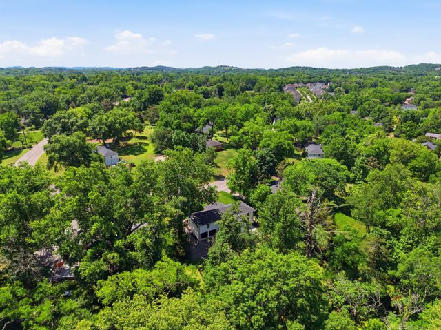 5433 Hill Road Cir, Nashville, TN 37220