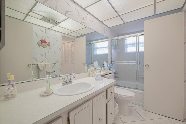 3431 NW 50th Avenue 213, Lauderdale Lakes, FL 33319