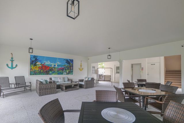 3431 NW 50th Avenue 213, Lauderdale Lakes, FL 33319