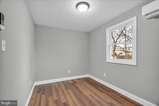 1415 LINCOLN AVE, West Deptford, NJ 08096