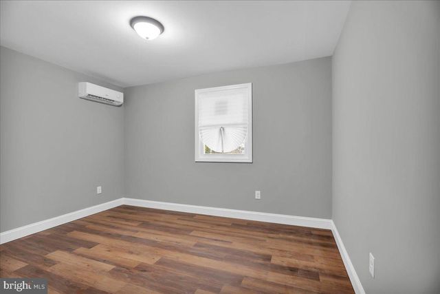 1415 LINCOLN AVE, West Deptford, NJ 08096