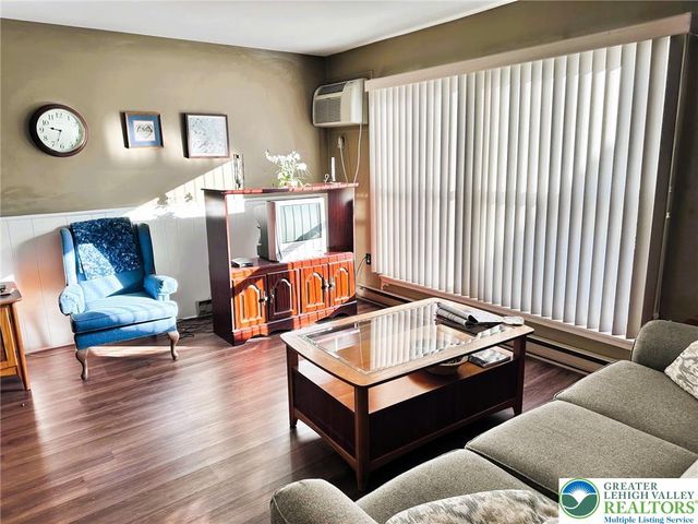 85 Covington Place, Catasauqua Boro, PA 18032