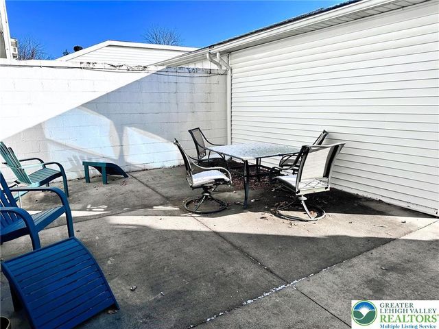 85 Covington Place, Catasauqua Boro, PA 18032