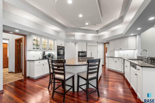 3209 S Nic Ann Ct Court, Sioux Falls, SD 57103