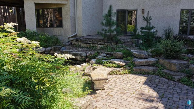 3209 S Nic Ann Ct Court, Sioux Falls, SD 57103