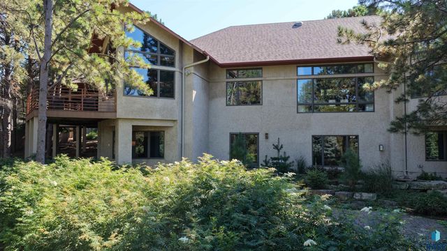 3209 S Nic Ann Ct Court, Sioux Falls, SD 57103