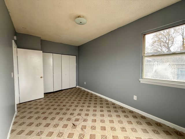 132 Locust Street 14, Waterbury, CT 06704