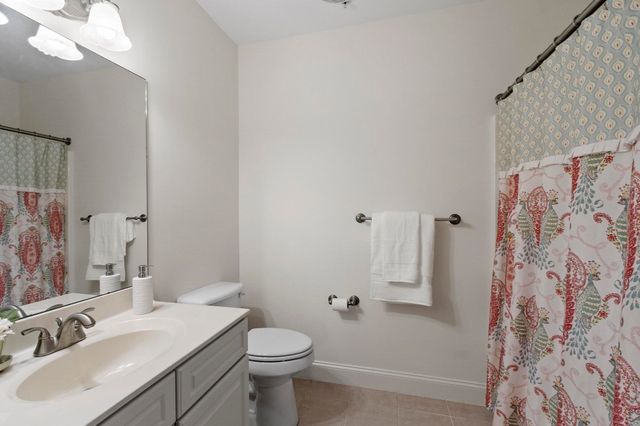 1204 Emerald Court 1204, Tewksbury, MA 01876