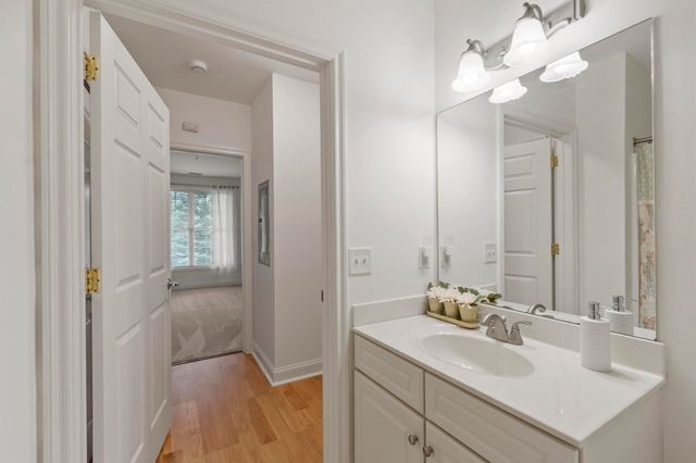 1204 Emerald Court 1204, Tewksbury, MA 01876