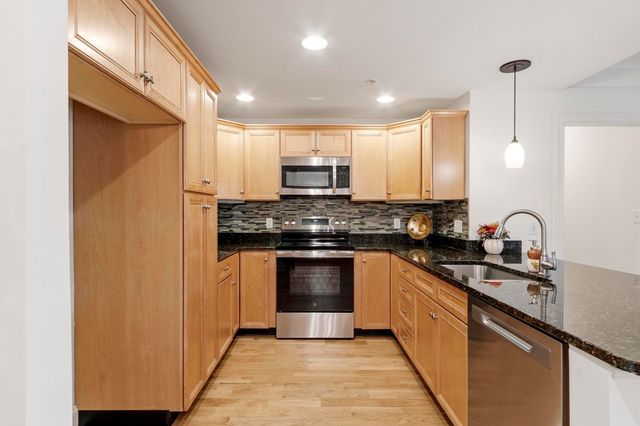 1204 Emerald Court 1204, Tewksbury, MA 01876