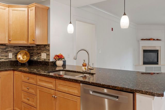 1204 Emerald Court 1204, Tewksbury, MA 01876