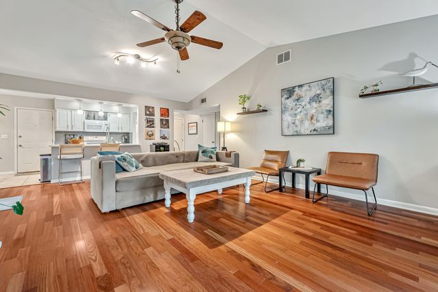 200 Long Leaf Court, Niceville, FL 32578