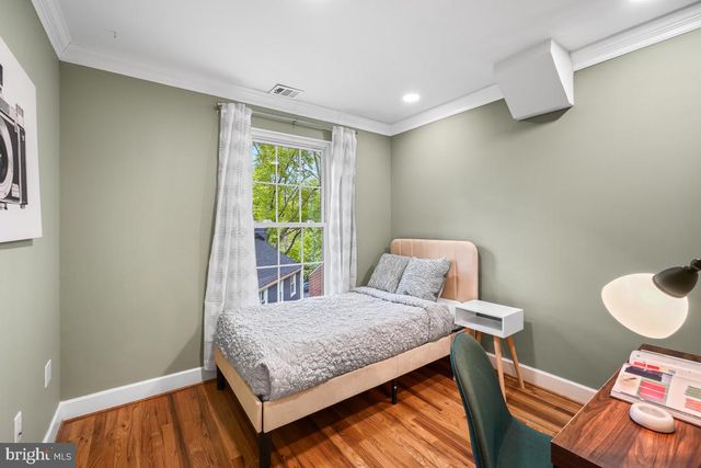 705 ELM AVE, Takoma Park, MD 20912