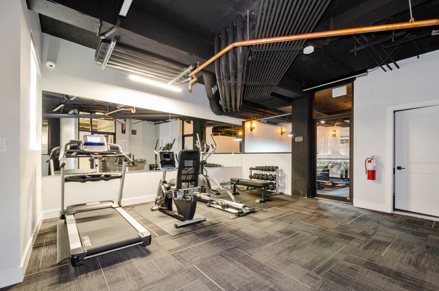 7645 N SHERIDAN Road 113, Chicago, IL 60626