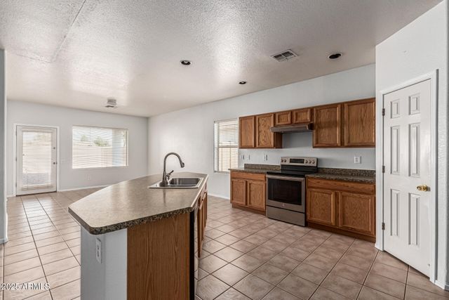 513 S 115TH Drive, Avondale, AZ 85323