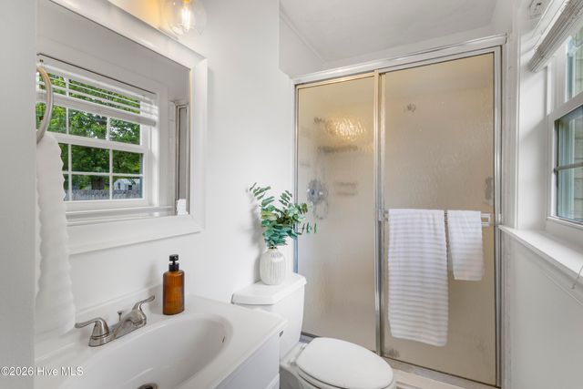 122 Spartan Road, Wilmington, NC 28405