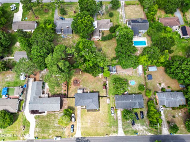 122 Spartan Road, Wilmington, NC 28405