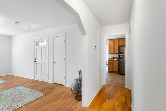 122 Spartan Road, Wilmington, NC 28405