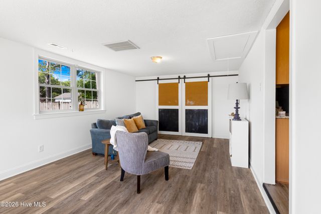 122 Spartan Road, Wilmington, NC 28405