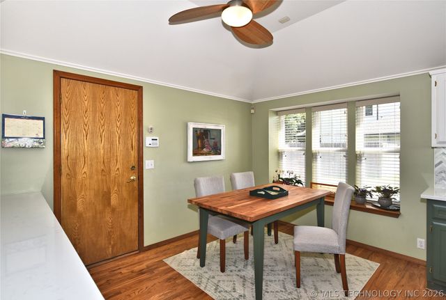 8704 S Delaware Place, Tulsa, OK 74137