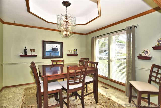 8704 S Delaware Place, Tulsa, OK 74137