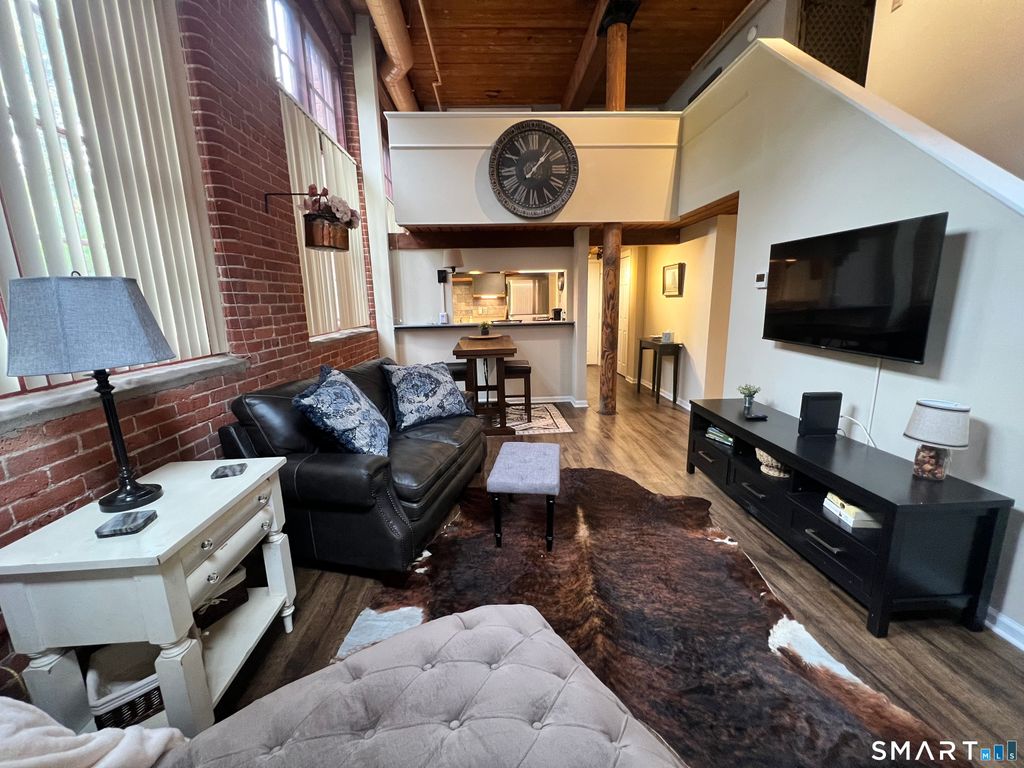 839 Main Street APT 56, Torrington, CT 06790