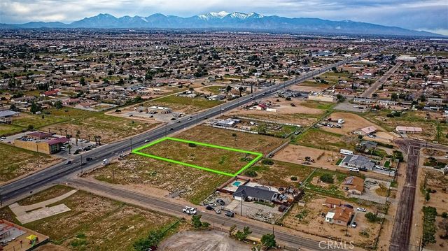 15058 Main, Hesperia, CA 92345