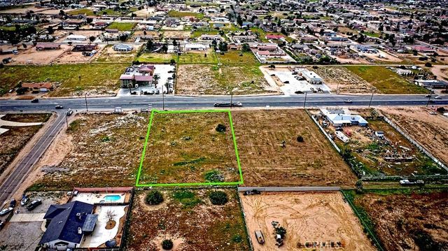 15058 Main, Hesperia, CA 92345