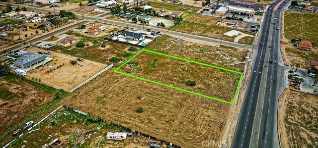 15058 Main, Hesperia, CA 92345