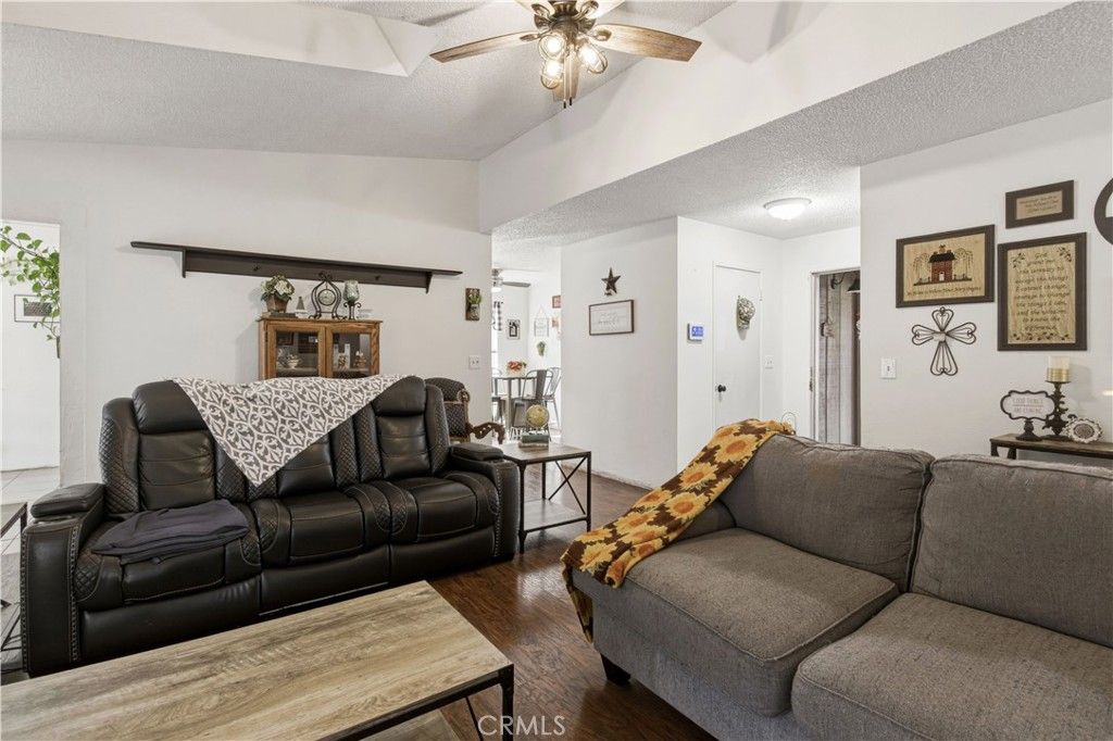 Image 8 of property listing at 1418 Nut Tree, Livingston, CA 95334