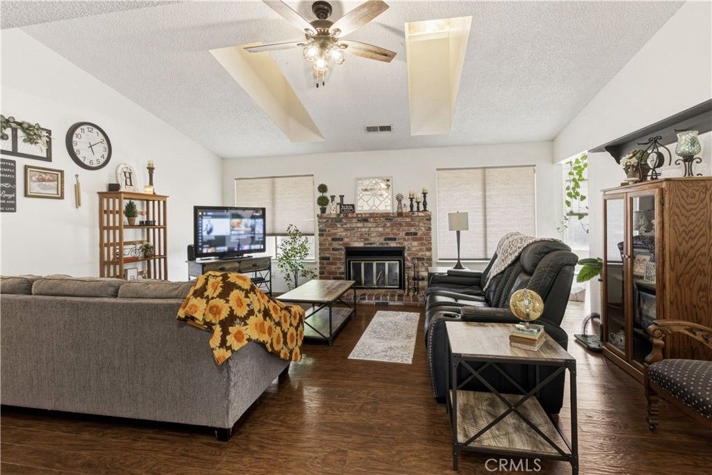 Image 9 of property listing at 1418 Nut Tree, Livingston, CA 95334