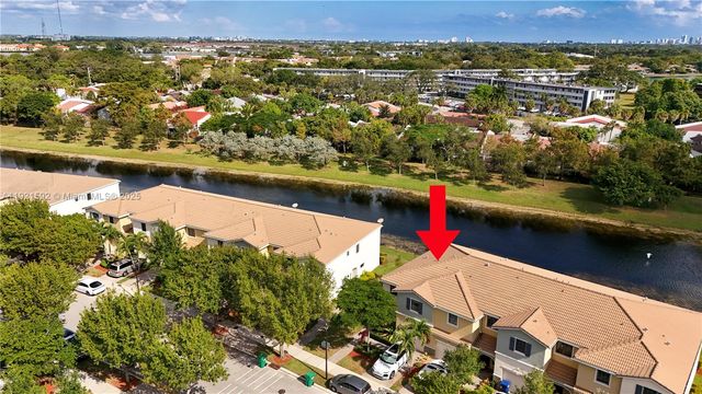 401 NE 194th Ln, Miami, FL 33179