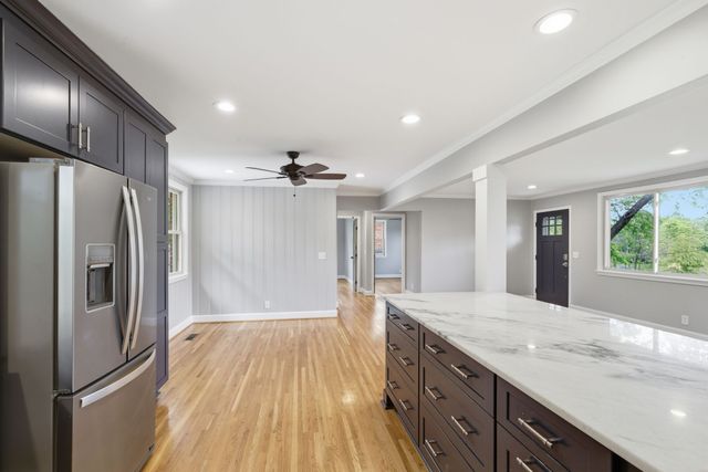 510 Rochelle Dr, Nashville, TN 37220