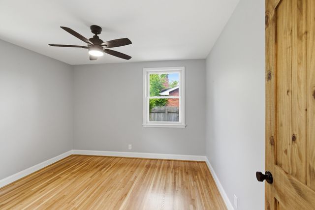 510 Rochelle Dr, Nashville, TN 37220