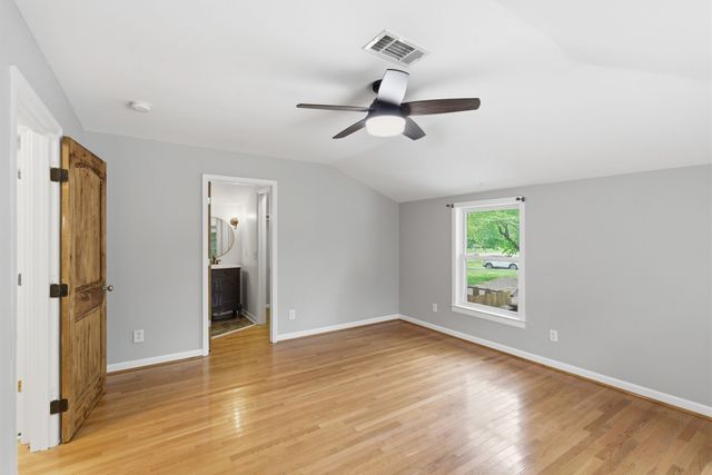 510 Rochelle Dr, Nashville, TN 37220