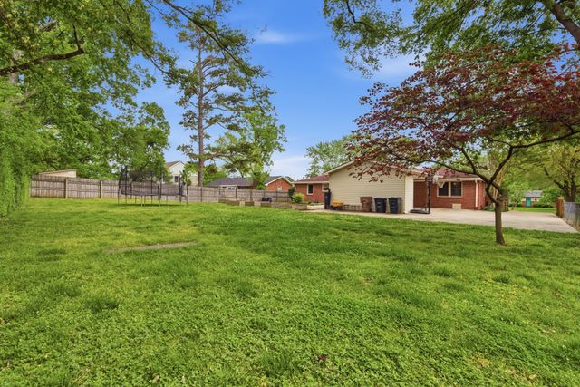 510 Rochelle Dr, Nashville, TN 37220