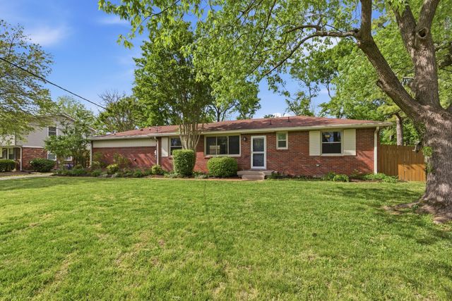 510 Rochelle Dr, Nashville, TN 37220