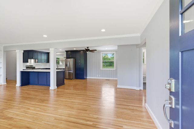 510 Rochelle Dr, Nashville, TN 37220