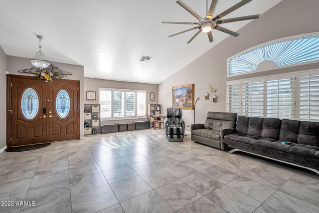 2072 W HARRISON Street, Chandler, AZ 85224