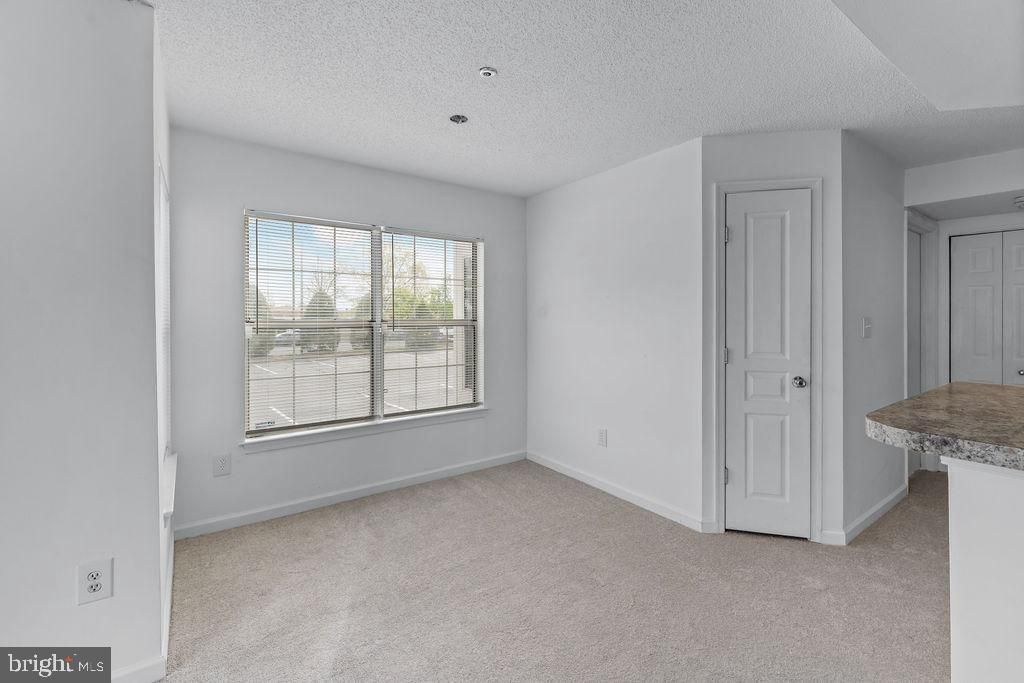 Image 10 of property listing at 14224 YARDARM WAY #110, Laurel, MD 20707