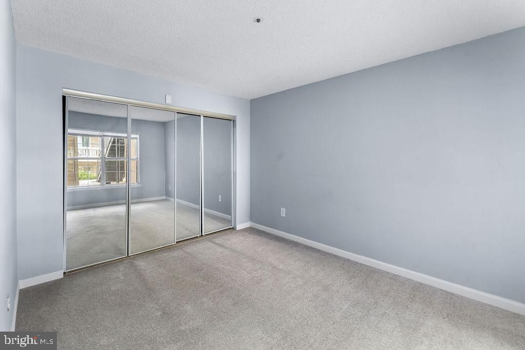 Image 17 of property listing at 14224 YARDARM WAY #110, Laurel, MD 20707