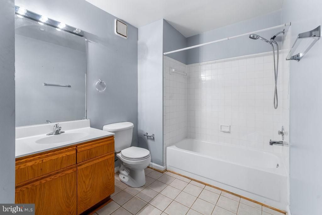 Image 18 of property listing at 14224 YARDARM WAY #110, Laurel, MD 20707