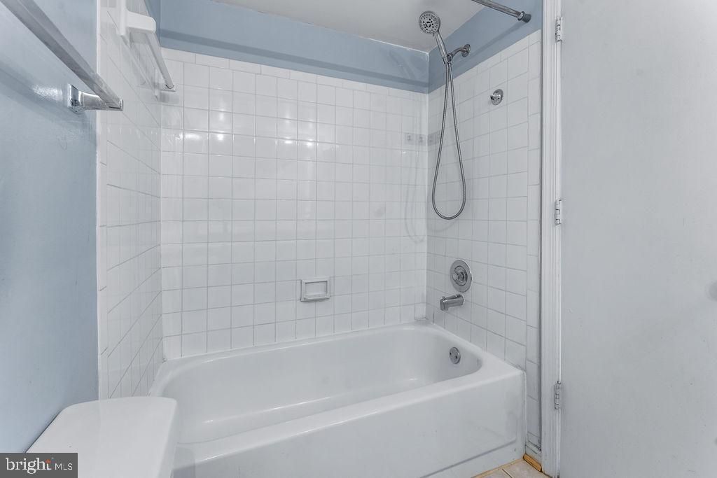 Image 24 of property listing at 14224 YARDARM WAY #110, Laurel, MD 20707