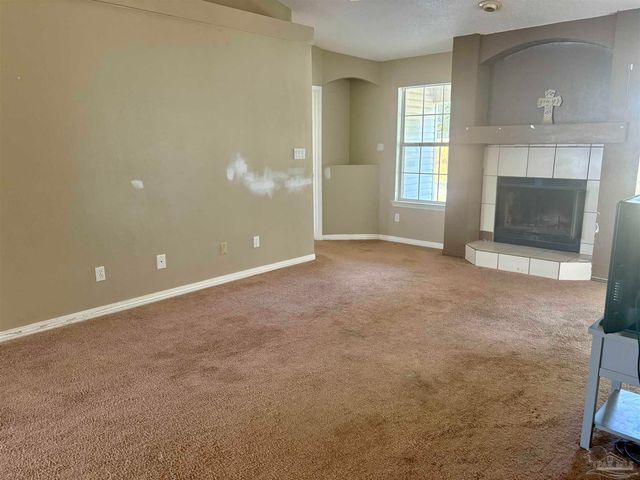 5620 Bauer Rd, Pensacola, FL 32507