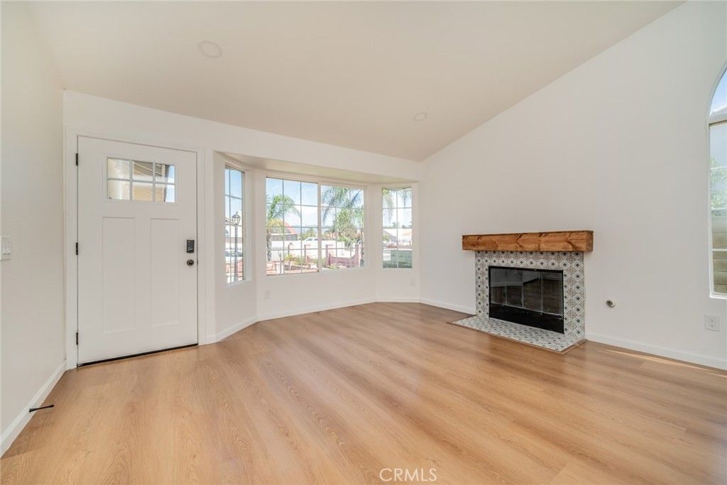 14815 Hibiscus, Fontana, CA 92335 — photo 5