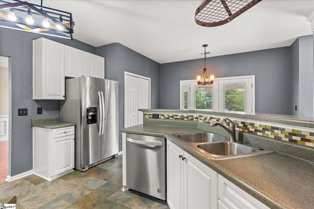 323 Waterton Way, Simpsonville, SC 29680
