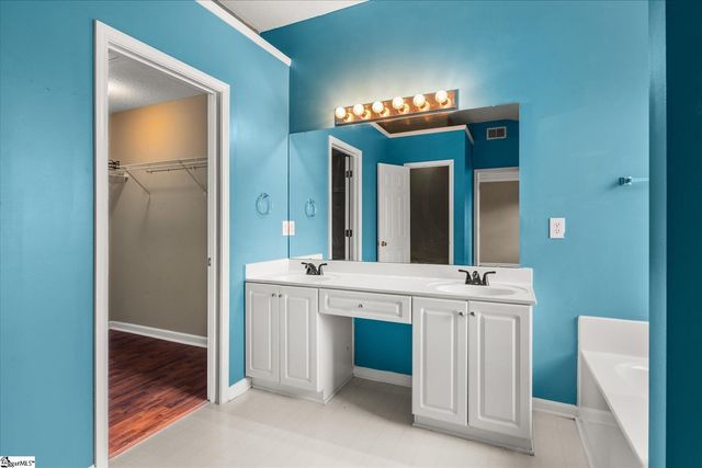 323 Waterton Way, Simpsonville, SC 29680